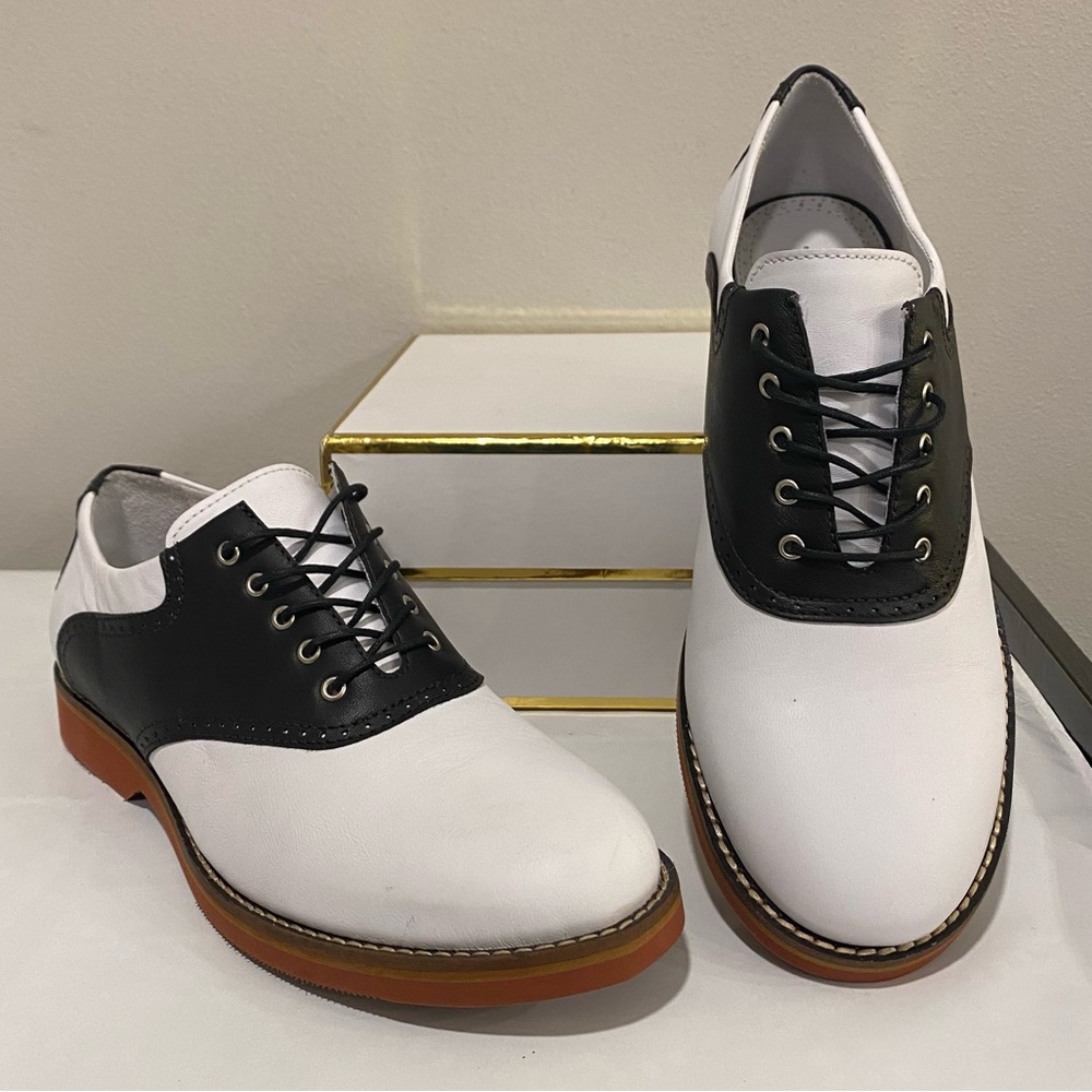 G.H. Bass & Co Dora Saddle Oxford Size 8 Includes Original Box